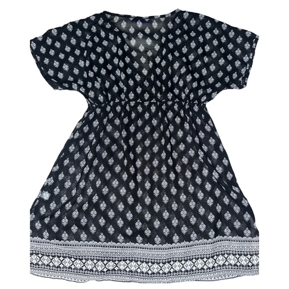 Apt. 9 Sheer Cover Up - Picture 3 of 7